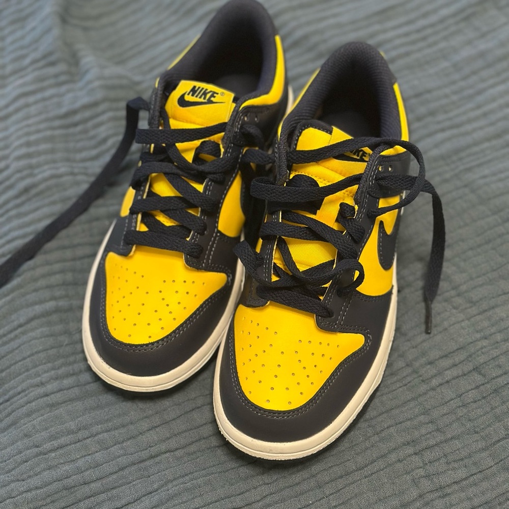 Nike Kids blue and Yellow Sneakers